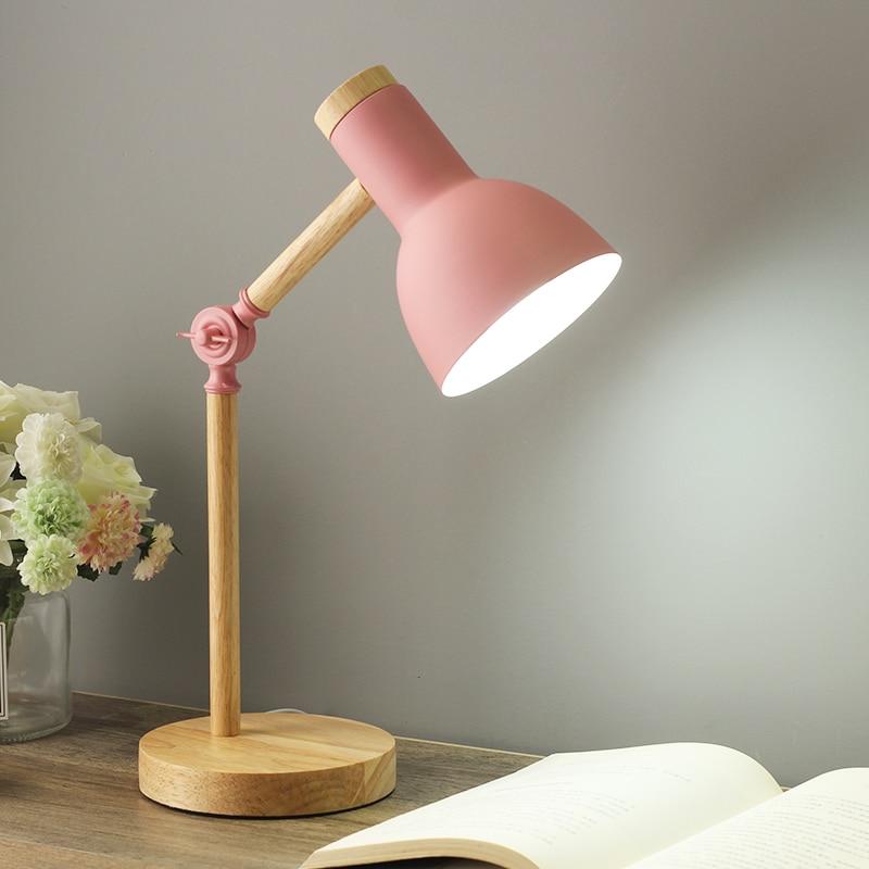 Luvo | Scandinavian Wooden Table Lamp – Foldable and Adjustable Design