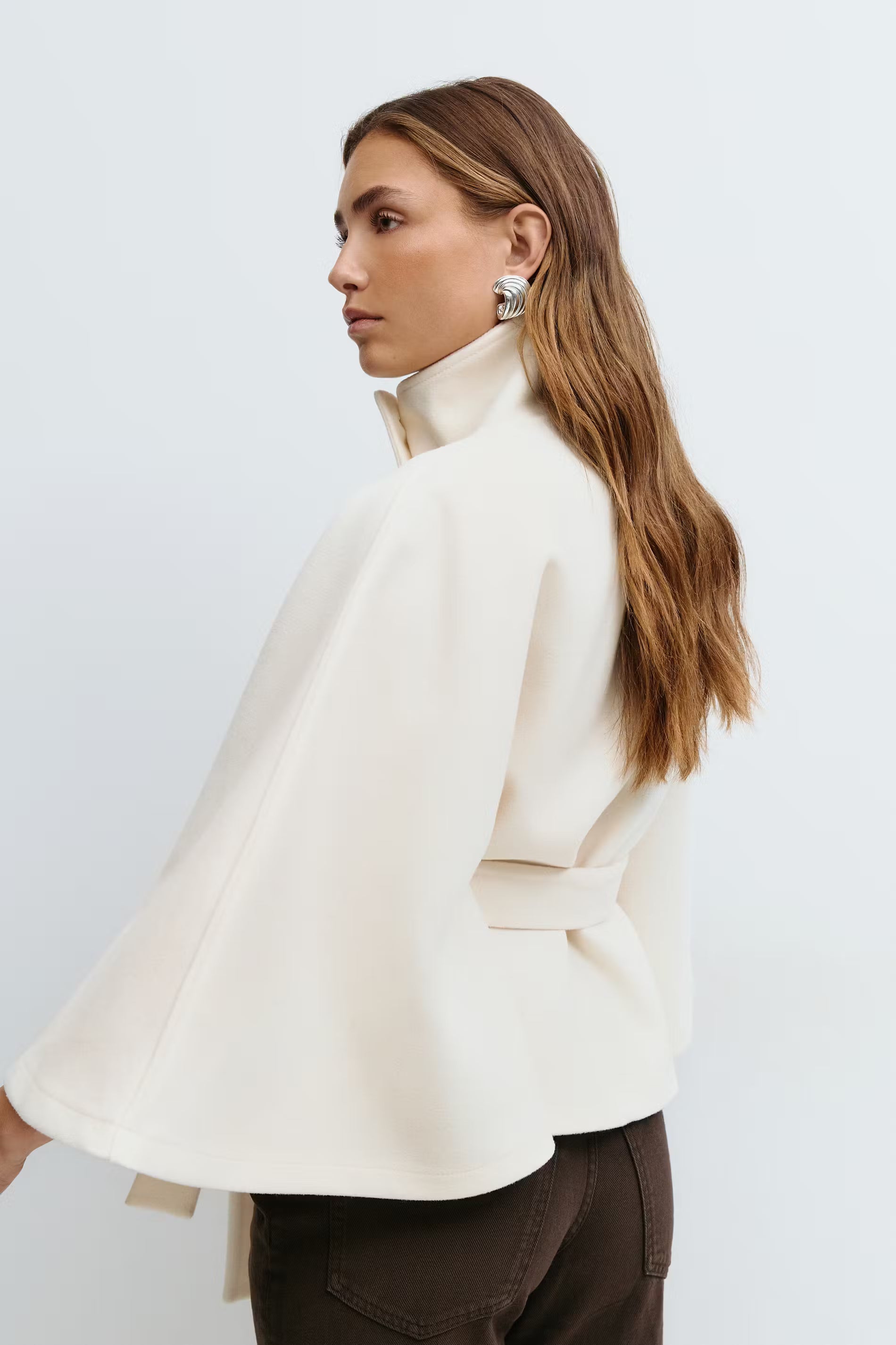 Luvo | Manteau pour Femme avec Manches Cape, Col Haut et Ceinture