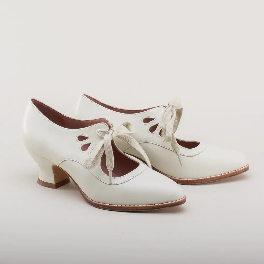 Luvo | Closed Toe Women's Shoes – Vintage