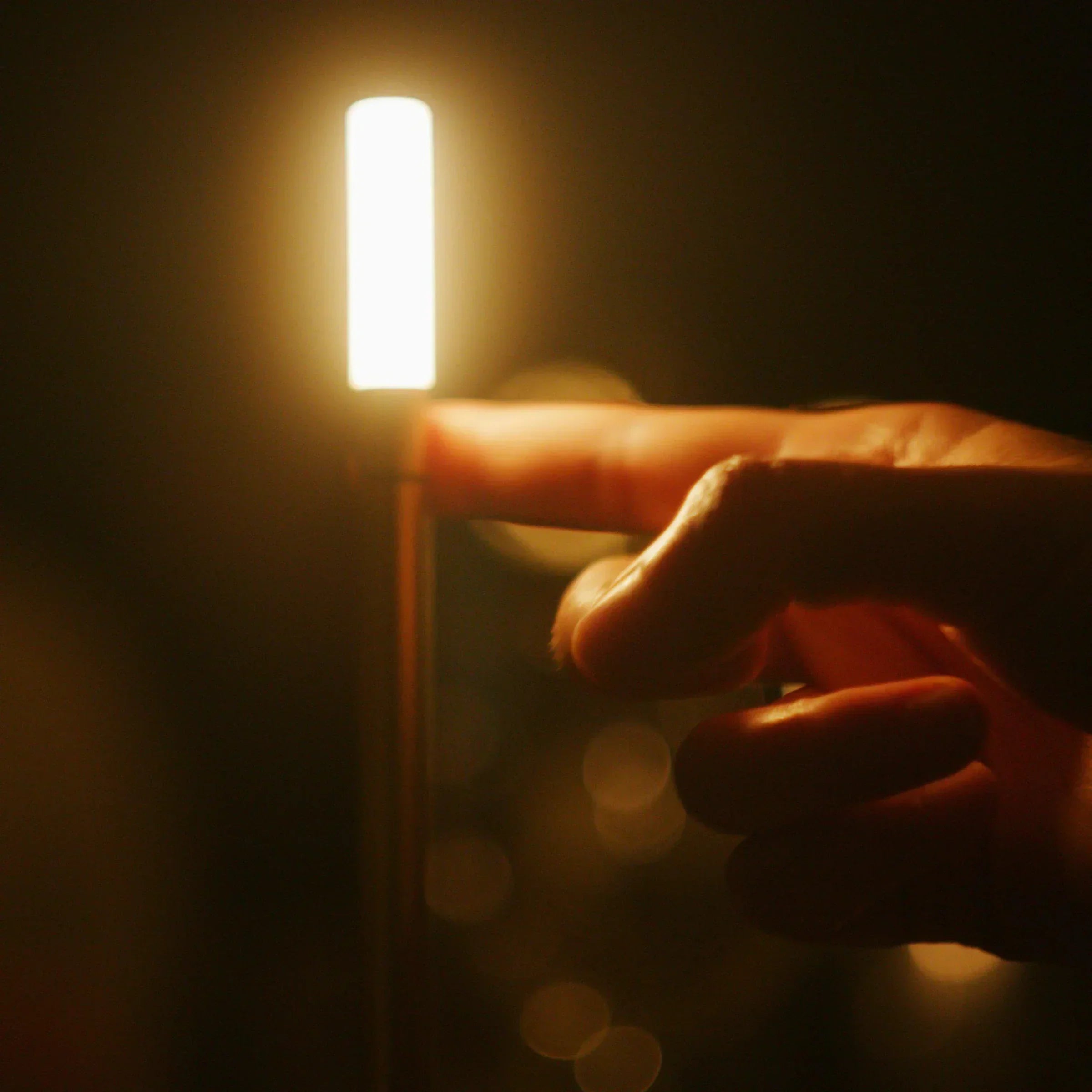 Luvo | Giavi LED Candle Effect Lamp