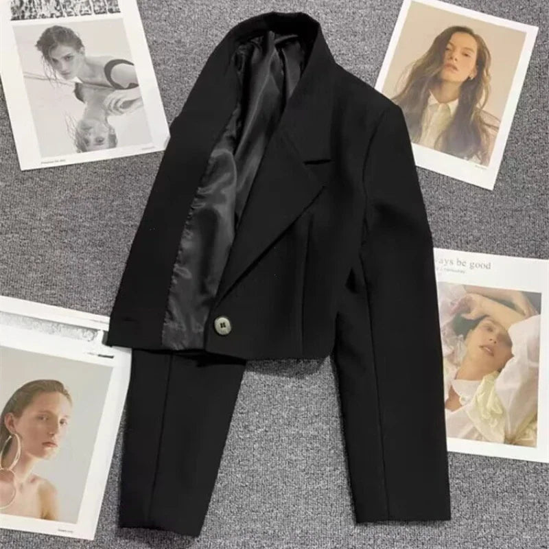Luvo | Blazer pour Femme – Modèle Court Noir avec Col à Revers