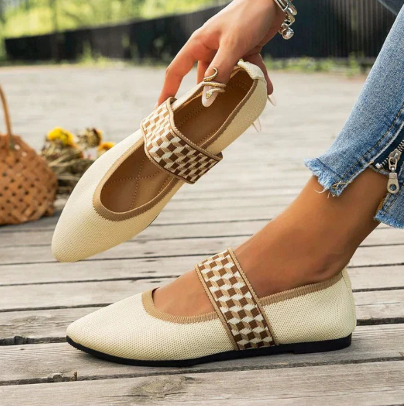 Luvo | Chaussures Dirndl Plates pour Femme – Bout Pointu