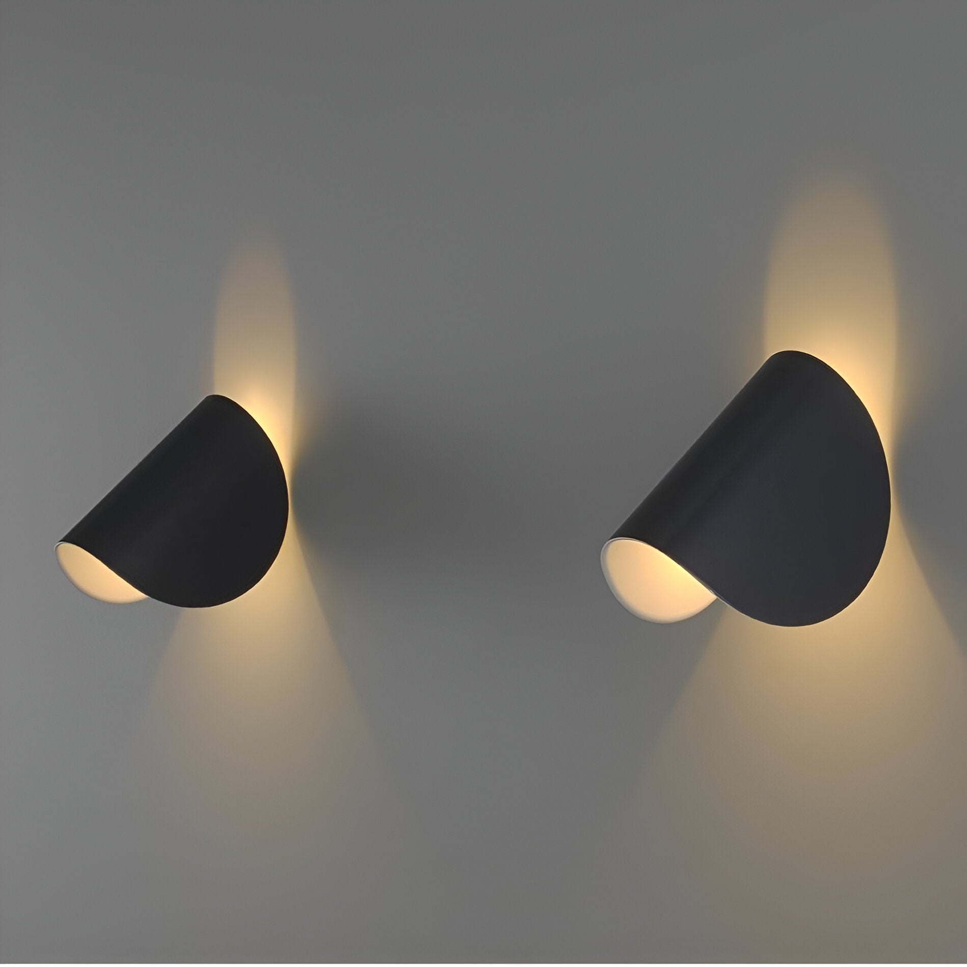 Luvo | Applique Murale Twist – Design Métal Orientable